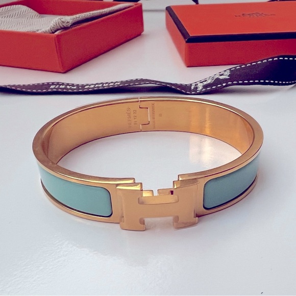 Hermes Jewelry - HERMES Clic H bracelet